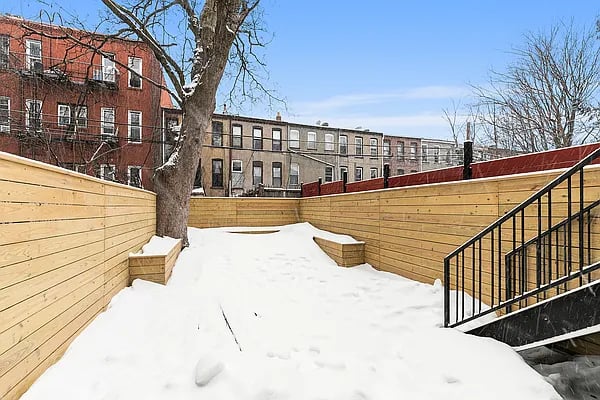 915 Jefferson Avenue