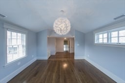 17 King Philip Rd.