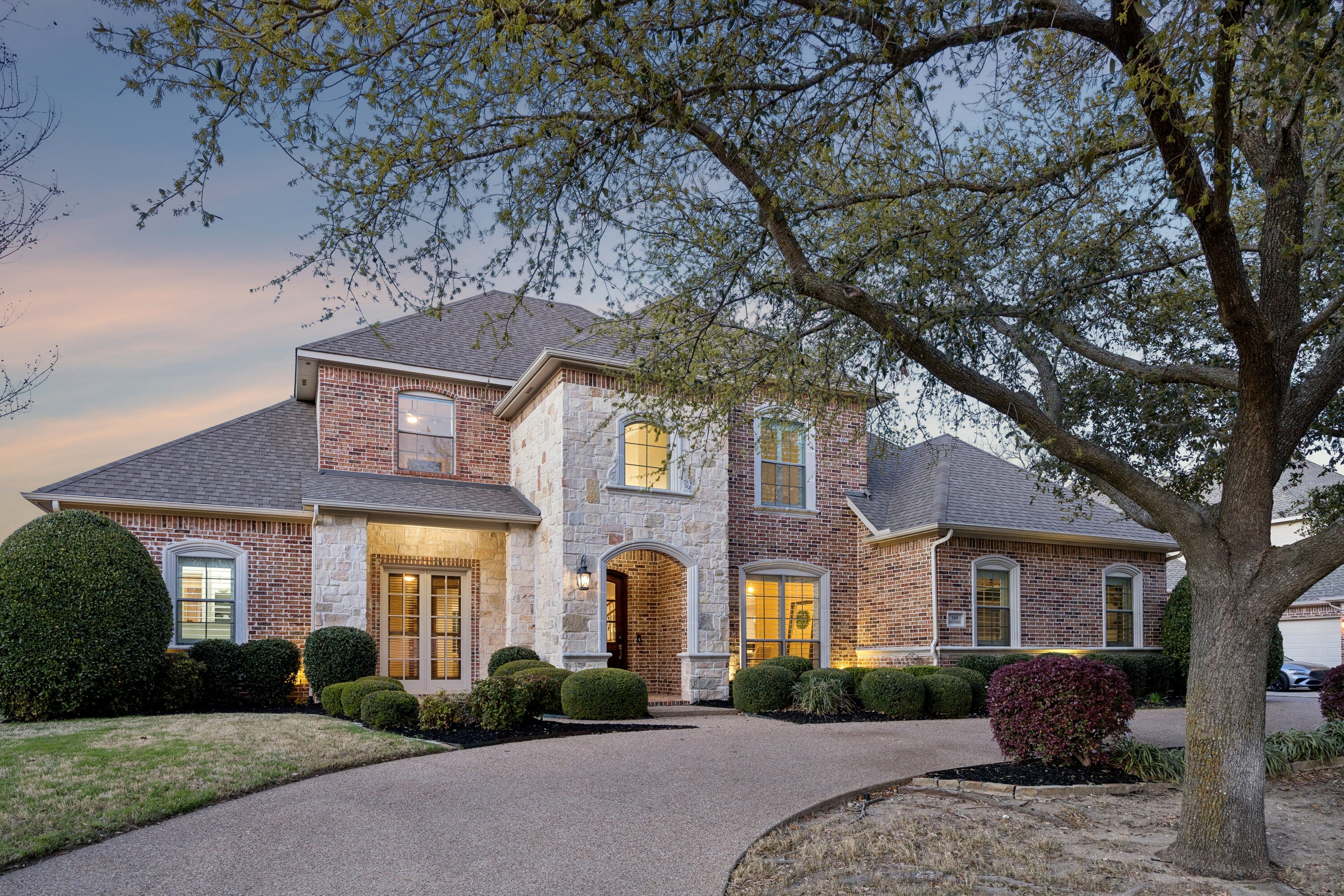 Front elevation &mdash; 309 Black Walnut Drive, The Retreat at Firewheel, Garland TX