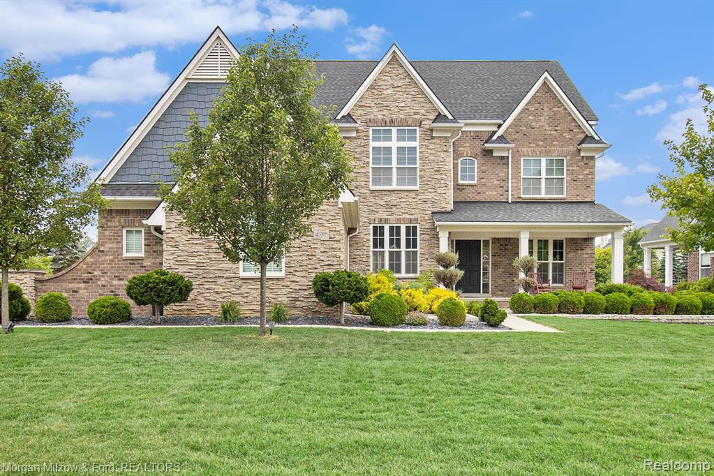 4557 Oakhurst Ridge Road 