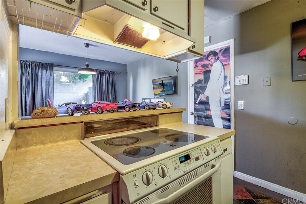 1628 Iowa St #D