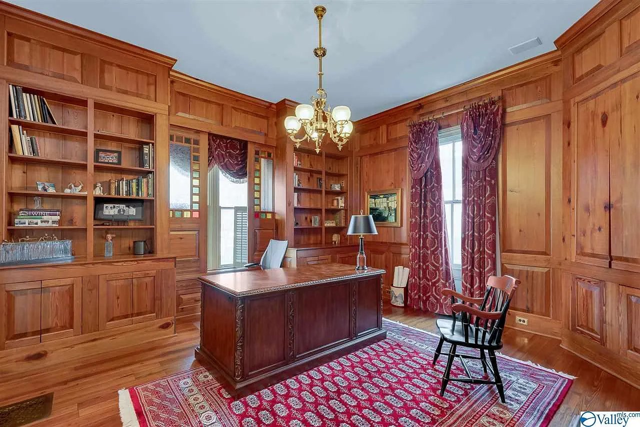 515 Randolph Ave