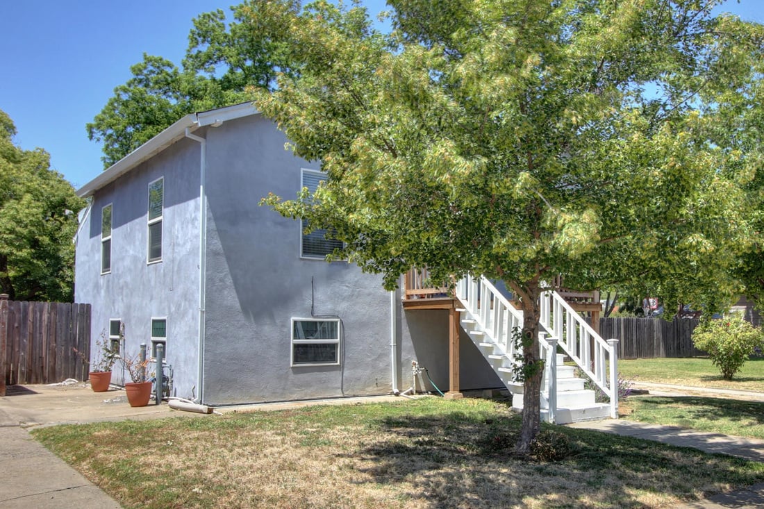 Great New Listing in Tahoe Park! 3108 62nd St.