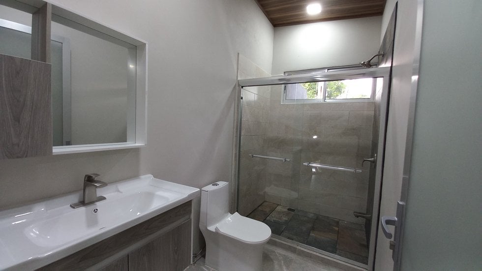 New Home and Guest Villa near Tinamastes Alfombra