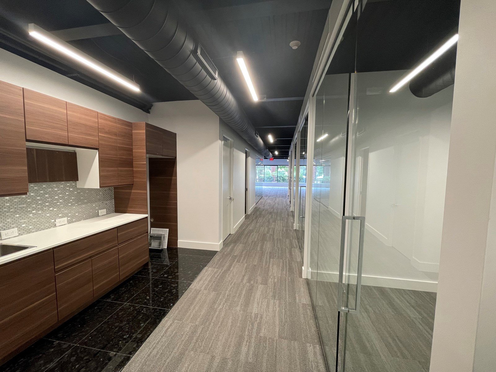 Pro Eyecare, 115 E Putnam Ave