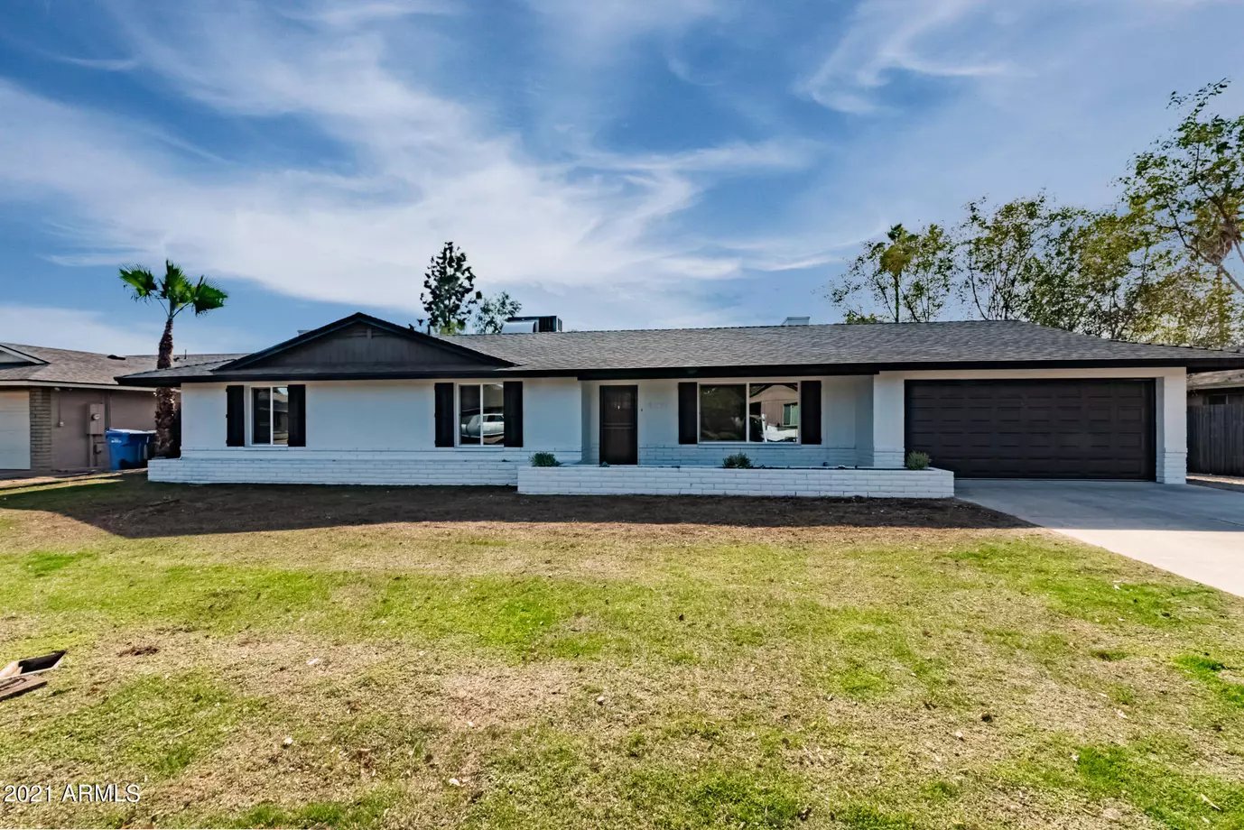 4445 E Sharon Dr