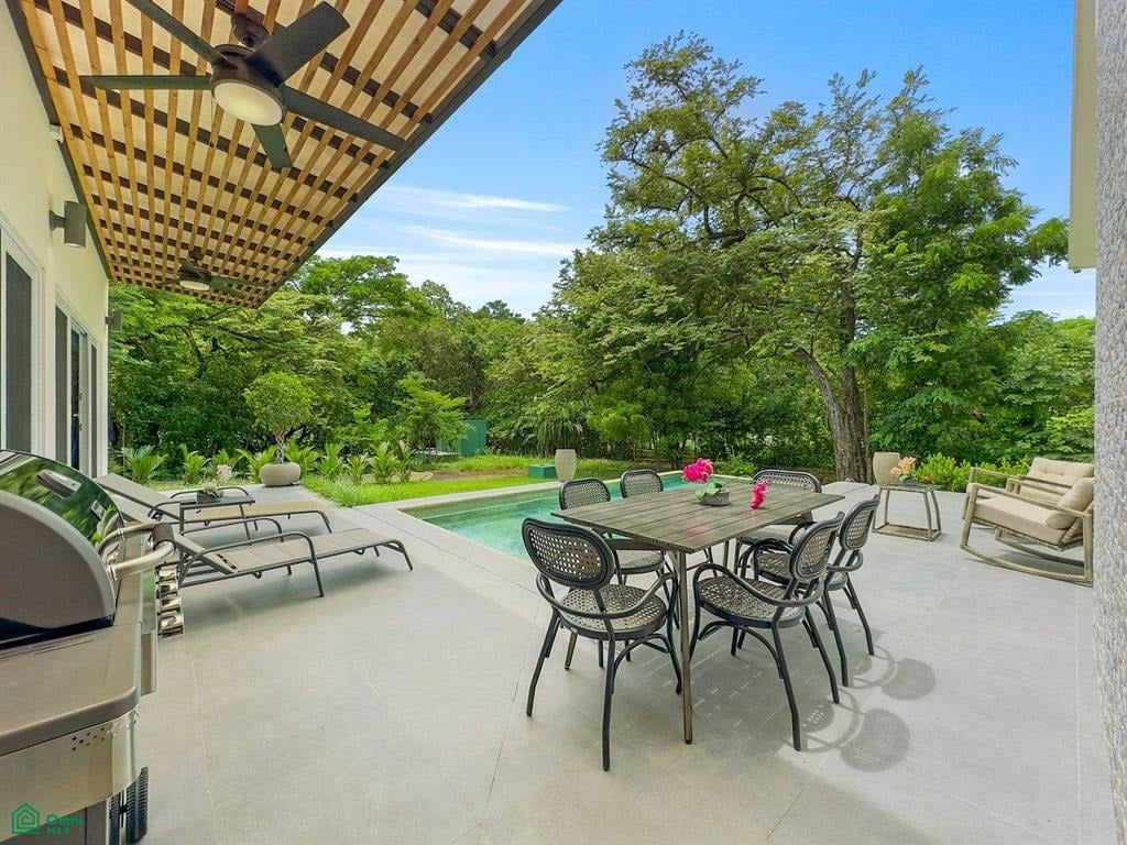 Casa Jeany | Modern Single-Level Home with Pool Near Playa del Coco