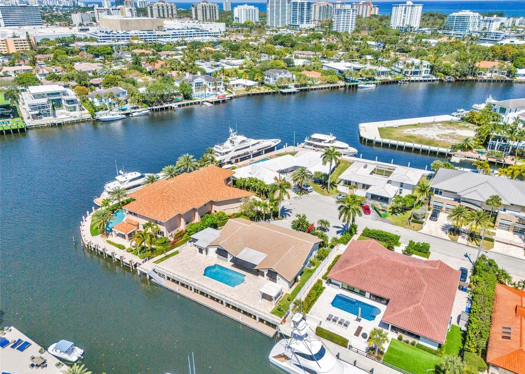 633 4th Key Dr