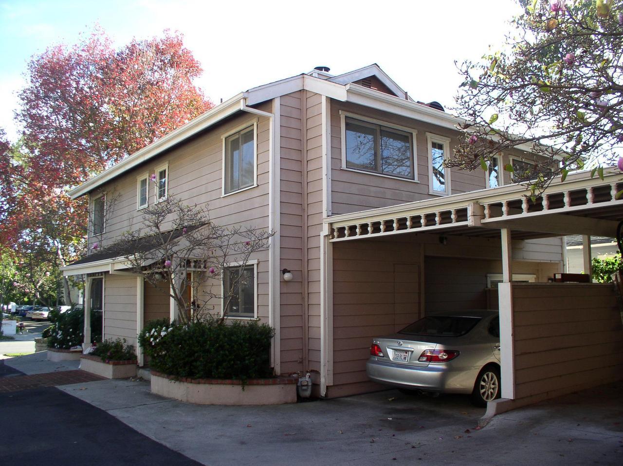 122 W Micheltorena St, #B