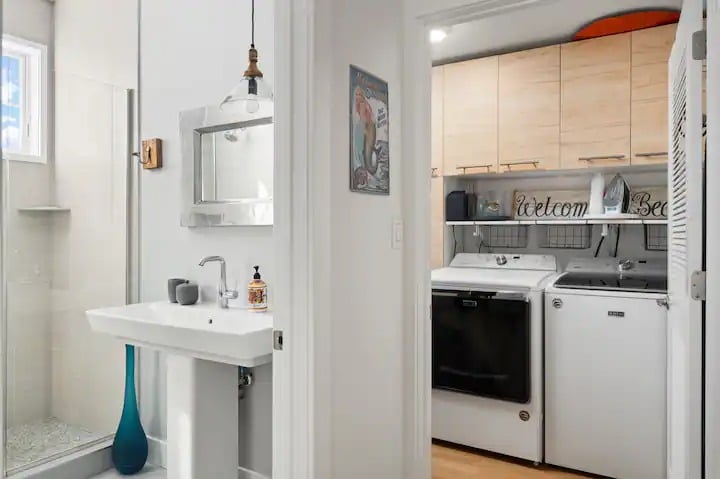 #38 Stunning Colonial