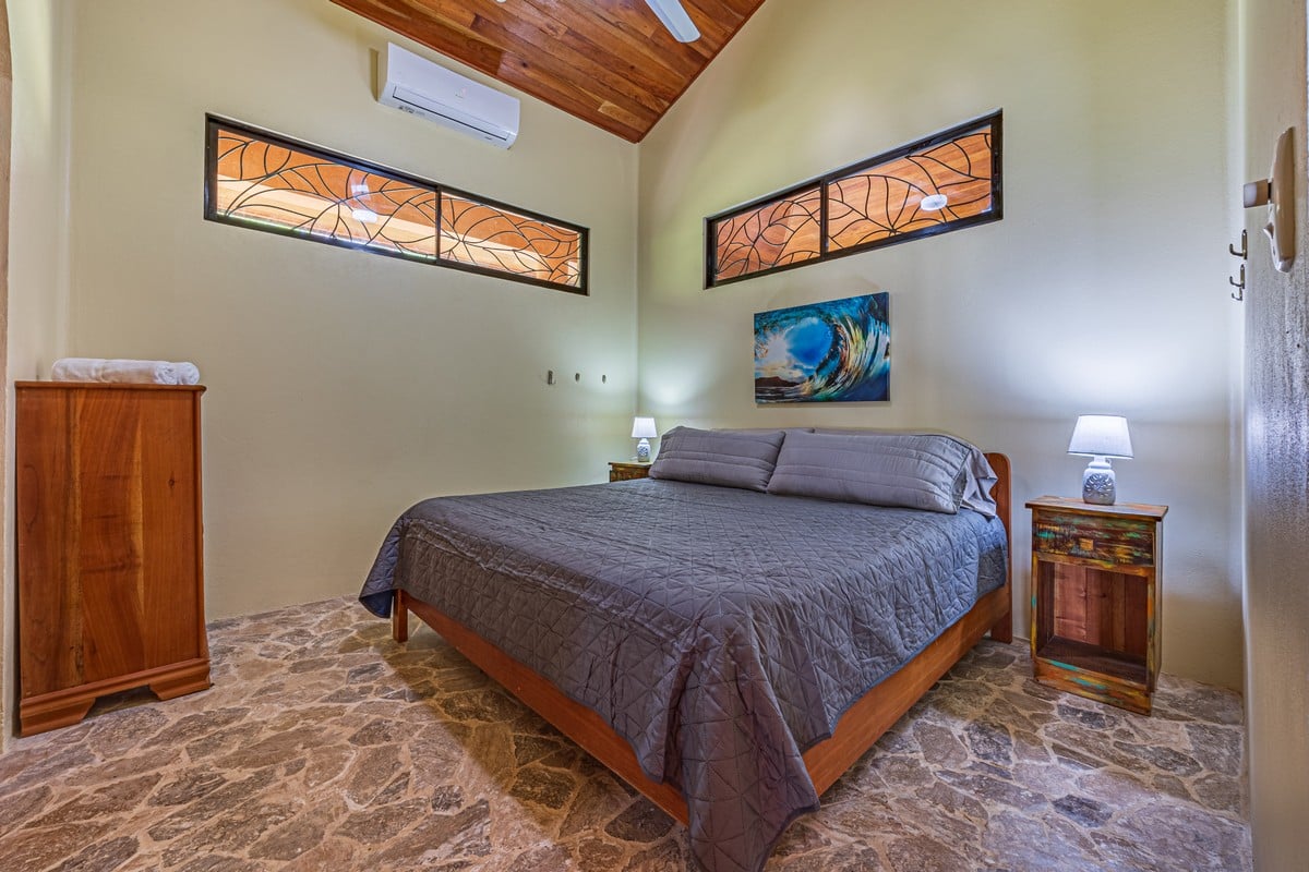 9 ACRES – 2 Bedroom Jungle And Window Ocean View Home With Infinity Pool And Excellent Rental Potential!!!