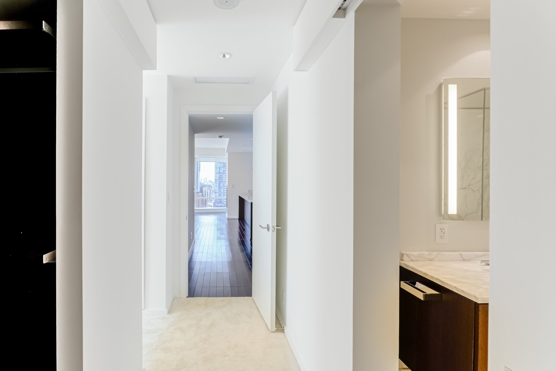 Suite 2001- 180 University Avenue