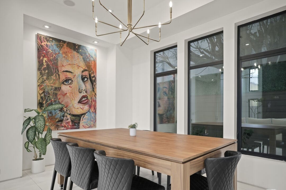 N Crescent Heights Blvd, 90046