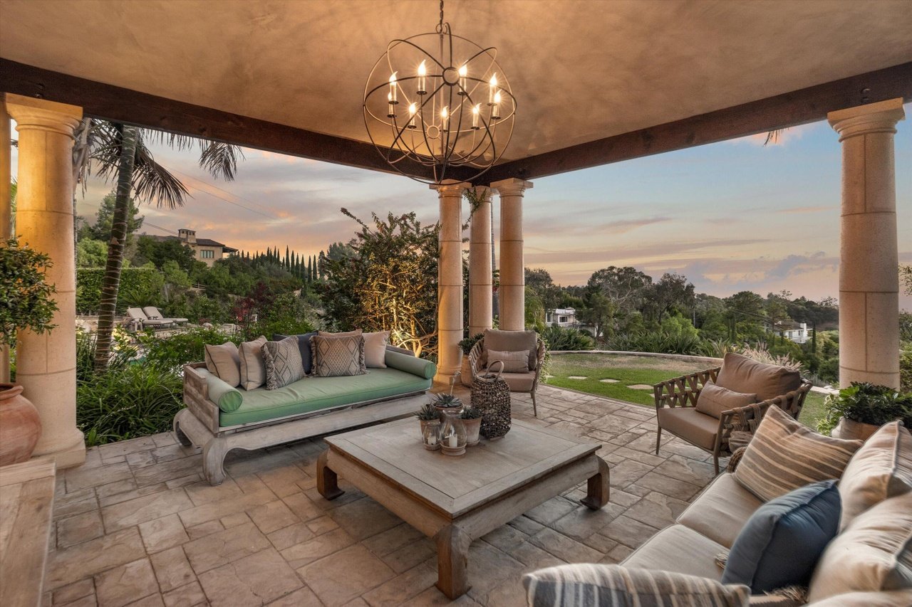 3091 Hidden Valley Ln