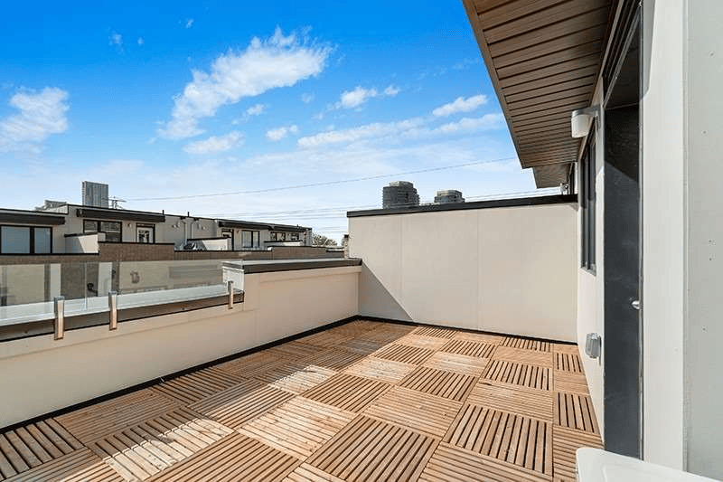 30 Fieldway Road Unit: 83