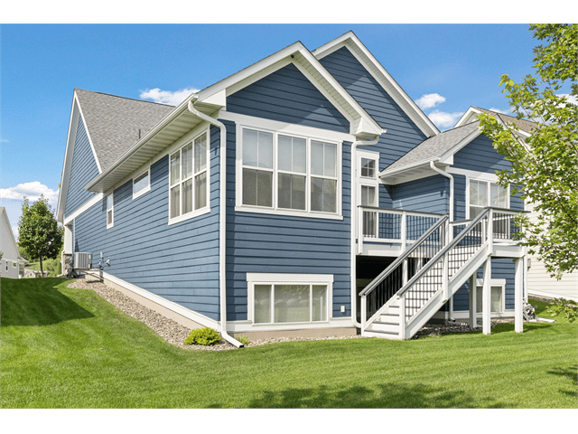 Immaculately Maintained One Level Living!