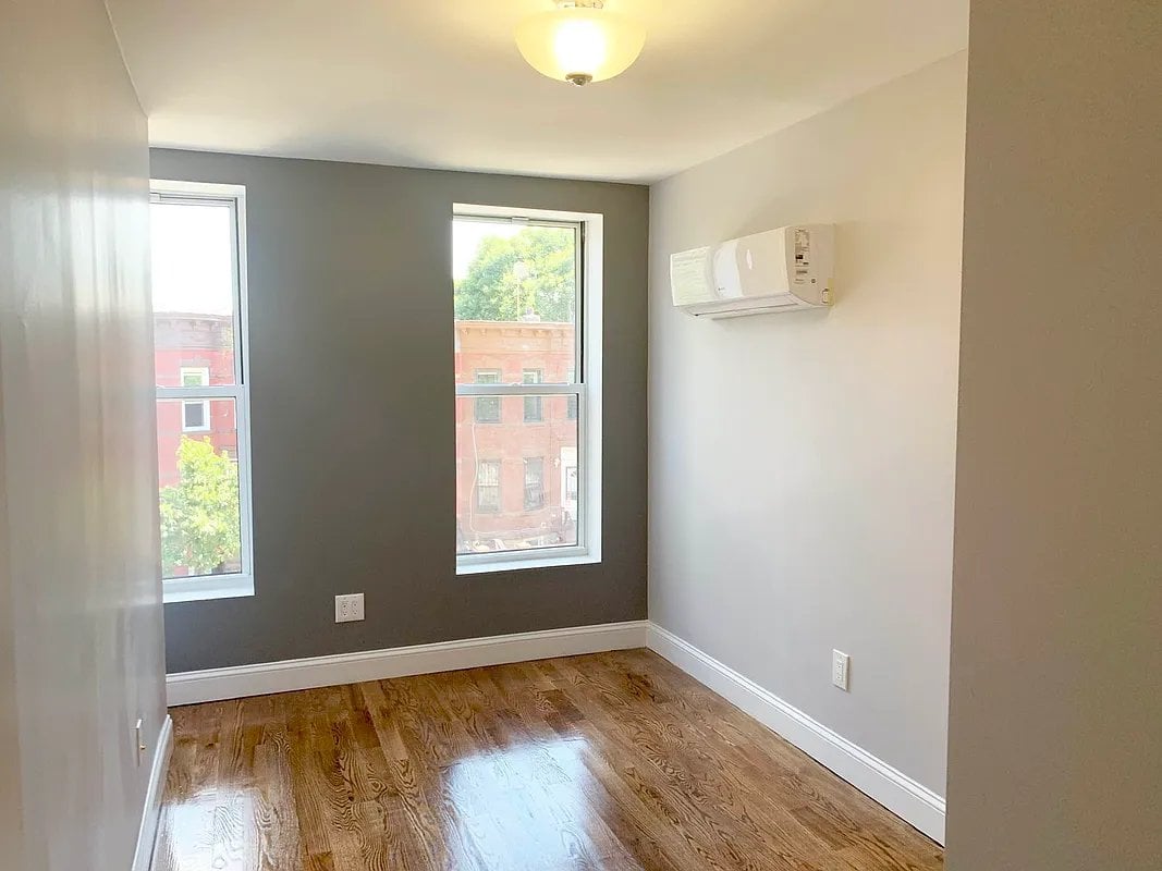 295A Macdougal Street #3