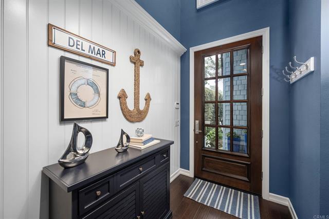 2122 Del Mar Heights Road