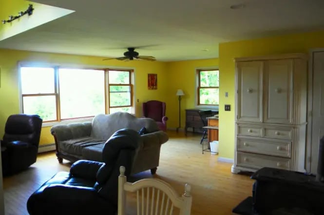 52 Brown Rd