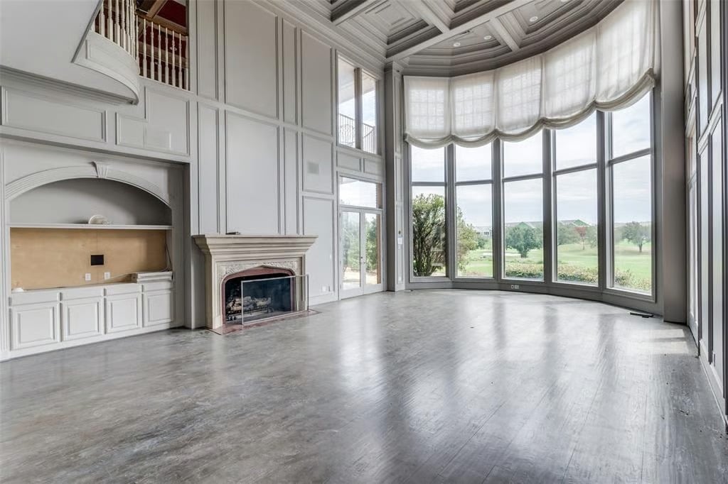 4401 Windsor Ridge Dr