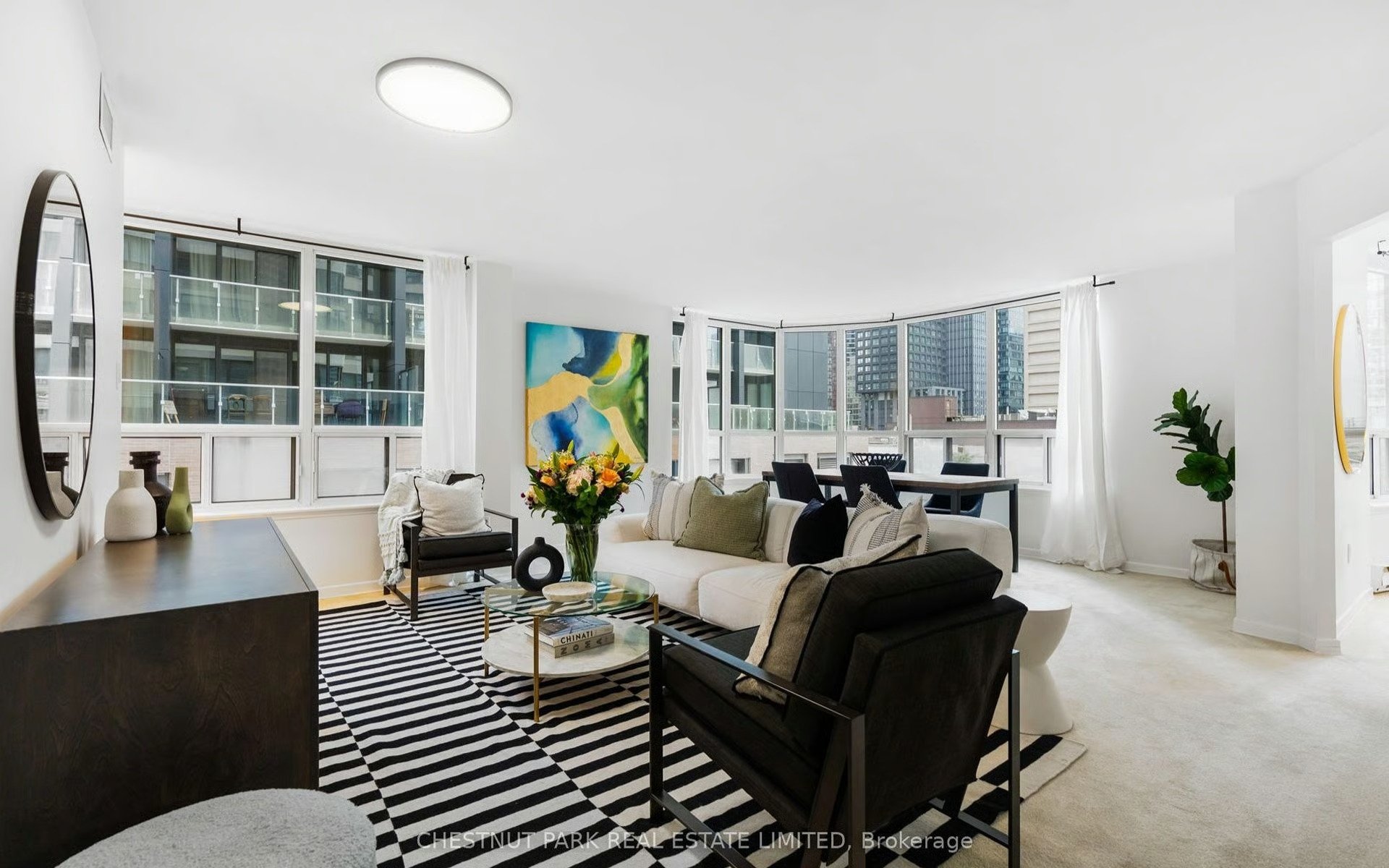 25 Maitland St, #507