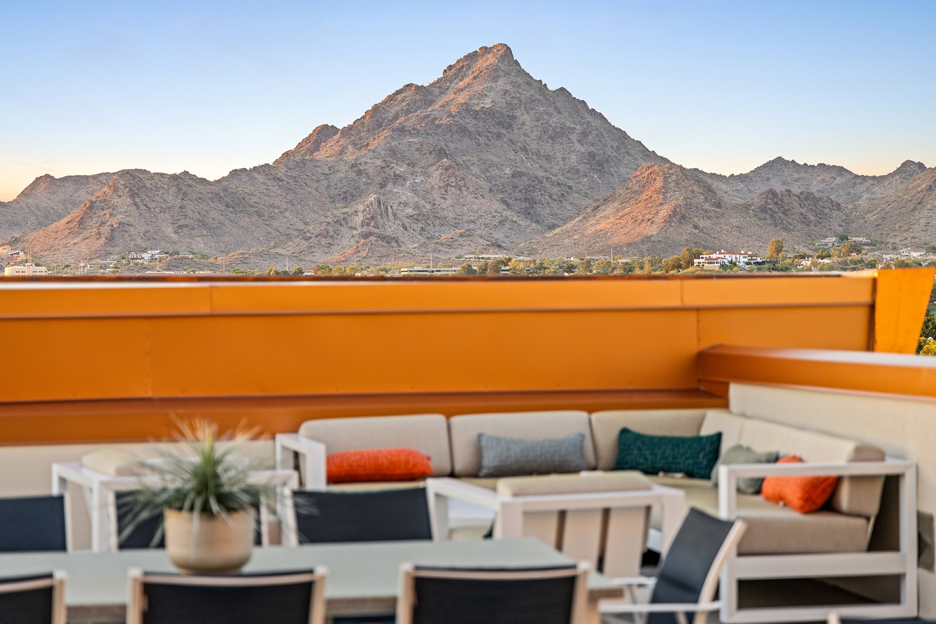 2211 E CAMELBACK Road 902