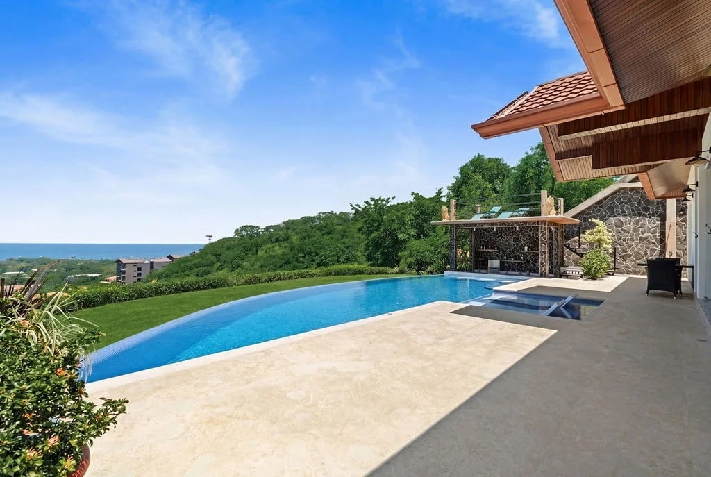 Ocean View Villa Isabella
