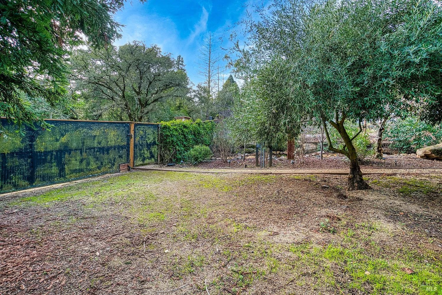 2703 Brush Creek Rd