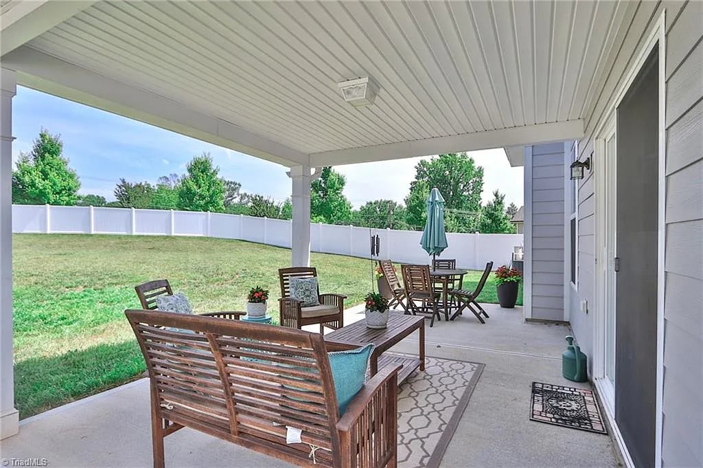 5127 Quail Forest Dr