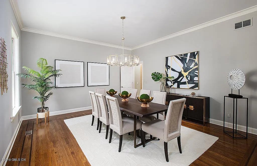 15 Mountain Laurel Dr