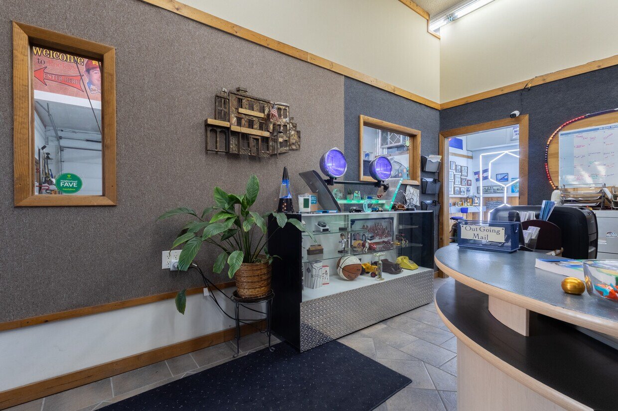 7007 W Colfax Avenue