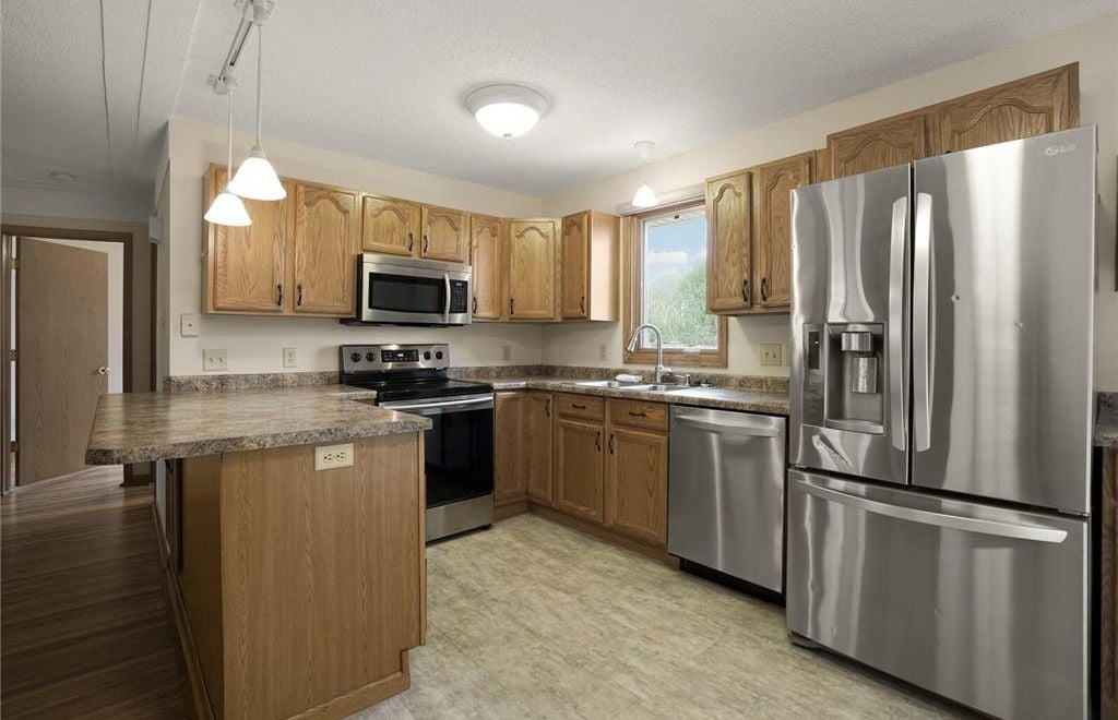 13709 Country Ln