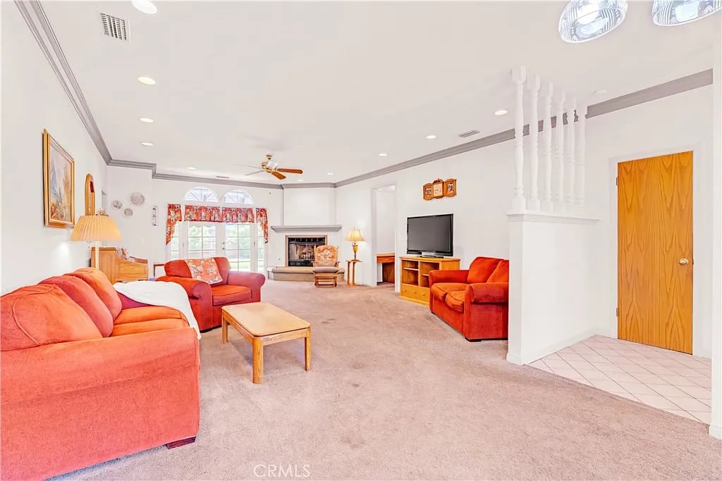 1014 Livermont Ln