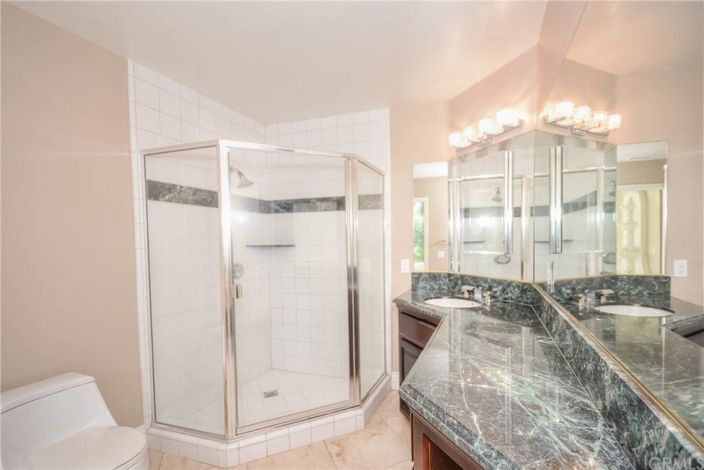 2348 Scenic Ridge Dr