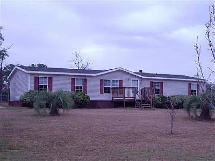 381 Gray Bridge Rd SW