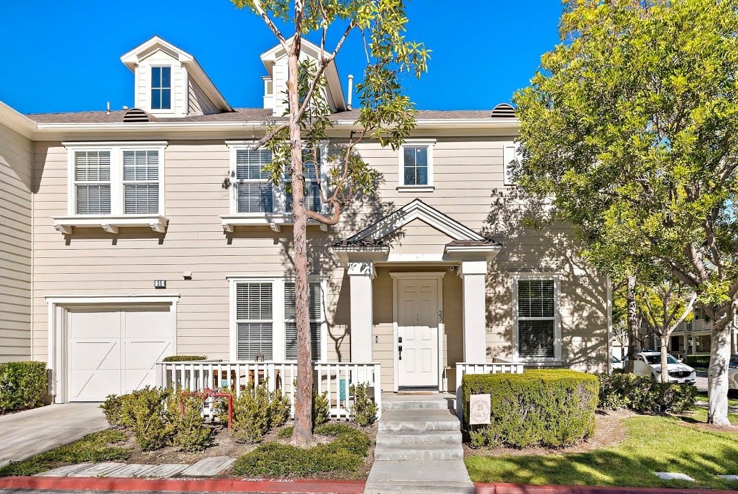 25 Corbin St Ladera Ranch CA 92694