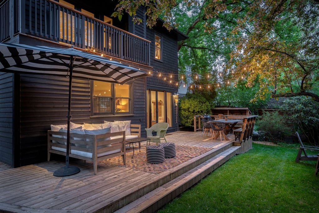 52 Kerr Street, Oakville