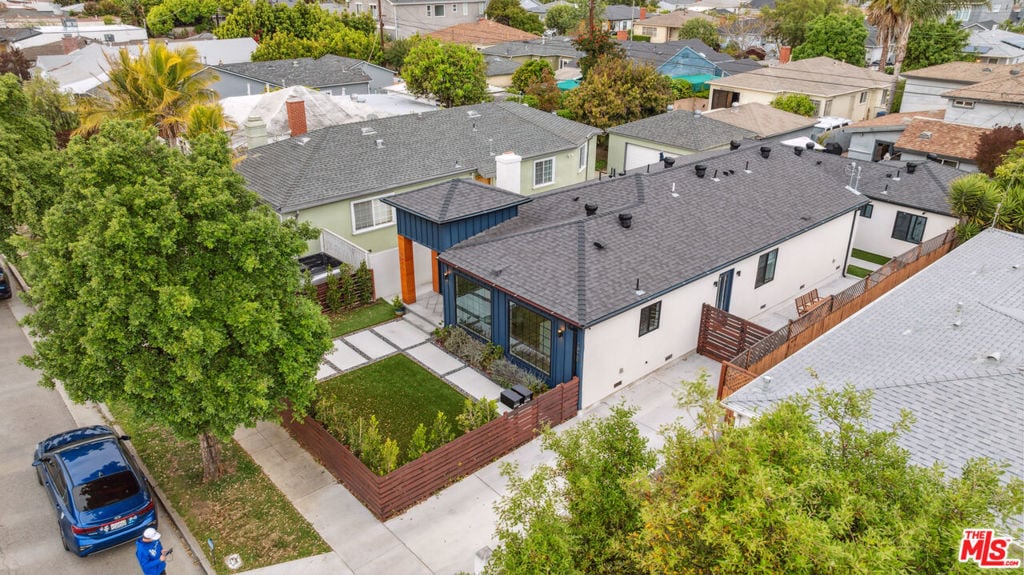 3976 Mclaughlin Avenue