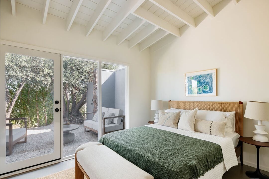 Crownfall Reserve, Edwin Dr, 90046