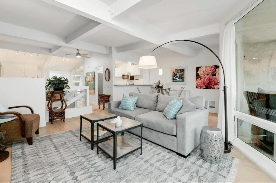 2323 Caringa Way #16