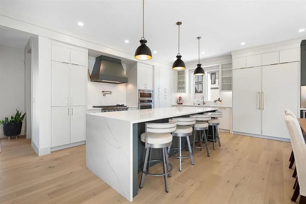 73 N Waters Edge Gdns