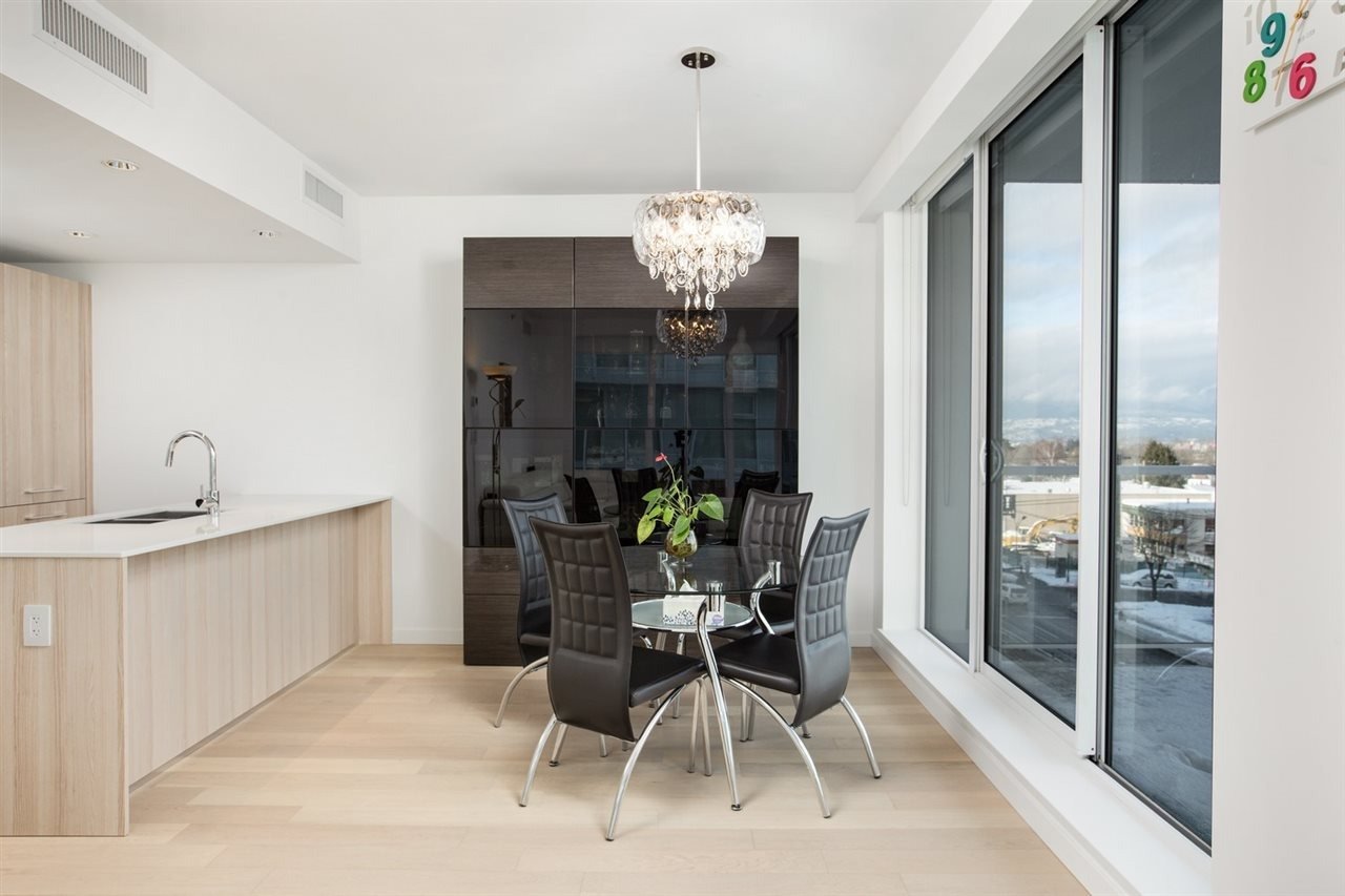 2220 Kingsway, #608