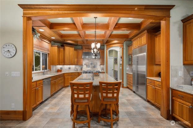 Luxury Living on Cougar Mountain in the Reserve at Newcastle