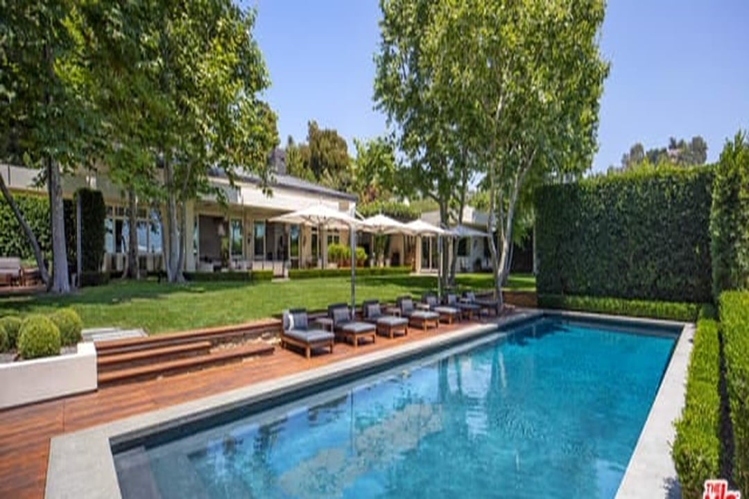 Blissful Manor