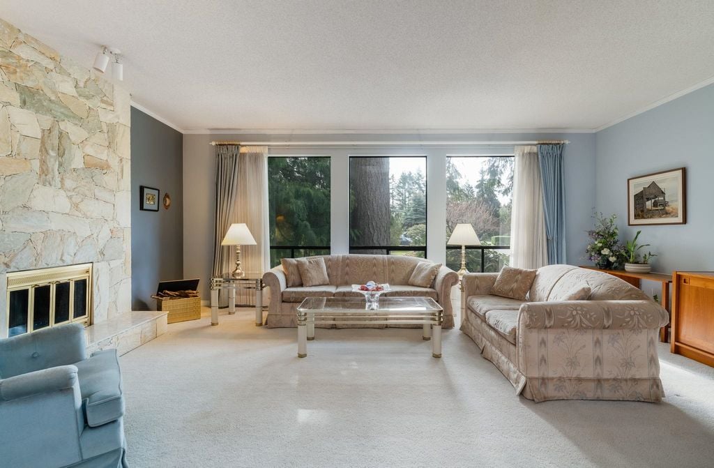 11487 Somerset Cres