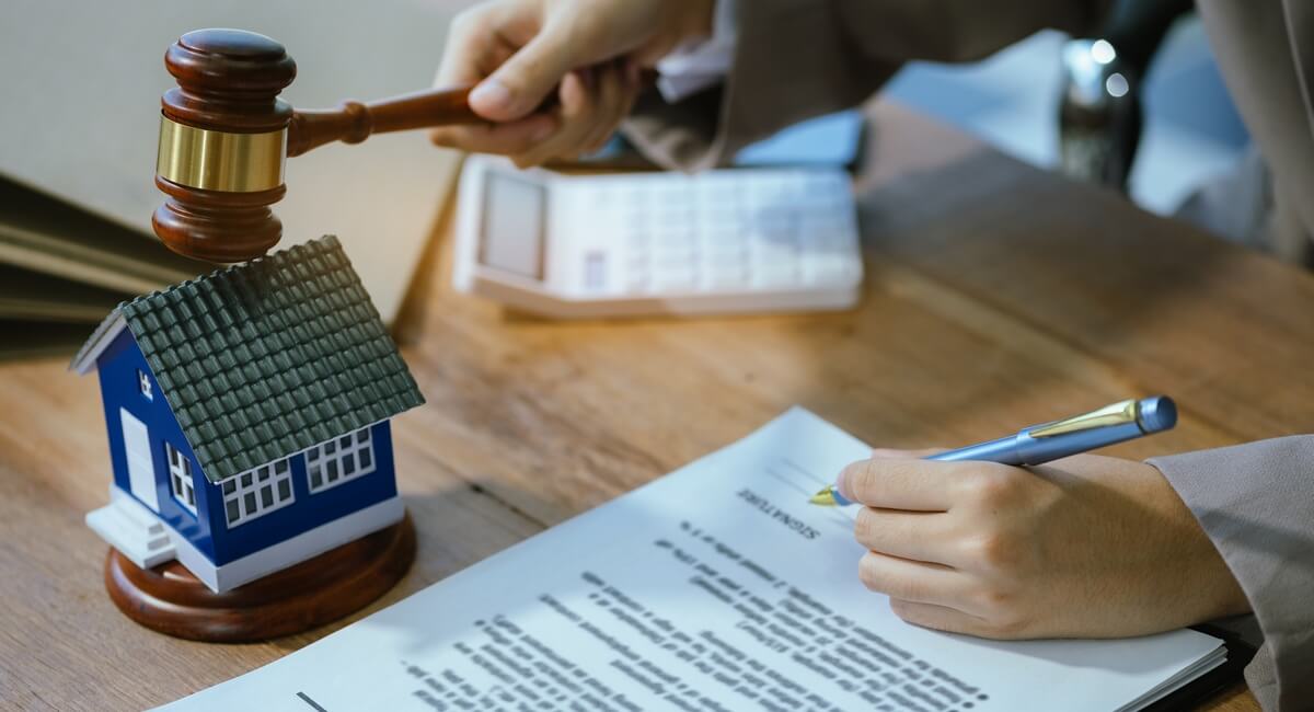 Navigating Real Estate Auctions: A Guide For First-Time Buyers
