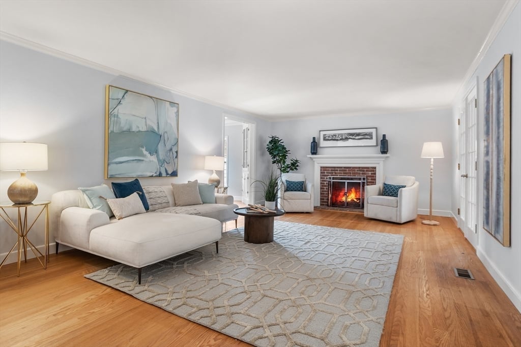12 Edmonds Rd