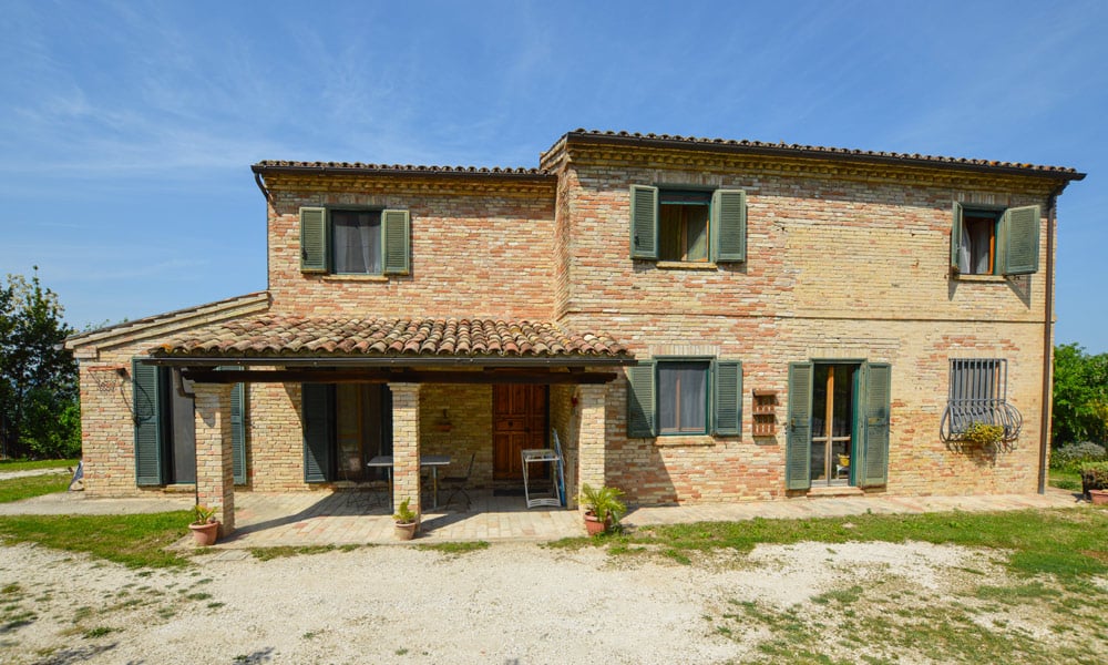 A Timeless Retreat in the Verdant Hills of Montelupone, Le Marche