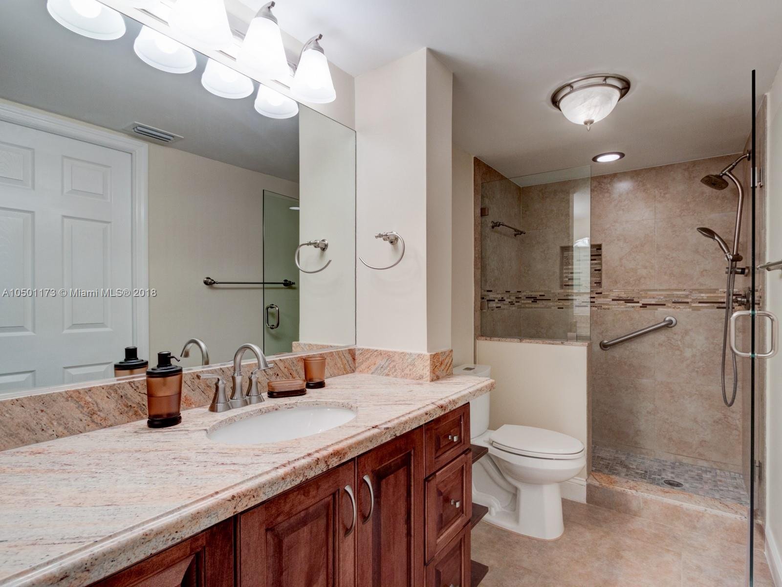 5581 Courtyard Dr