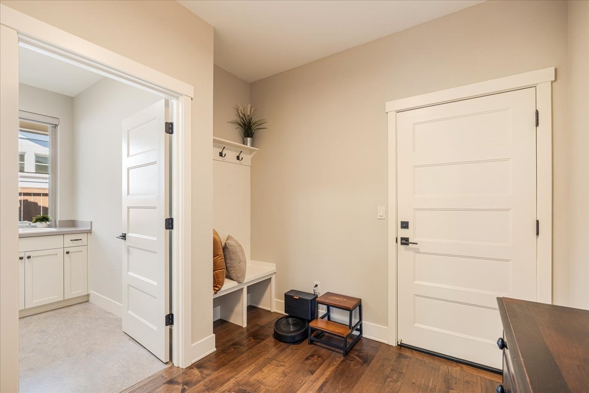 3533 SW 47th Street